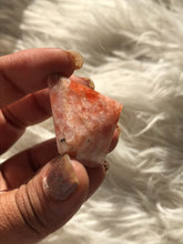 One (1) Sunstone Pyramid 30mm Side