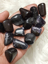 One Dark Purple Medium SiZe kammererite Tumble