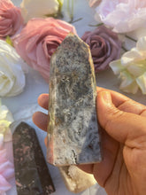 One Mosaic Quartz With Crazy Lace Point - New stone