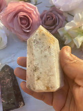 One Mosaic Quartz With Crazy Lace Point - New stone