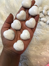 One (1) Howlite Puffy Heart