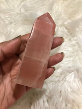One Rose Calcite Tower 5