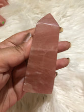 One Rose Calcite Tower 7