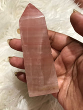 One Rose Calcite Tower 8