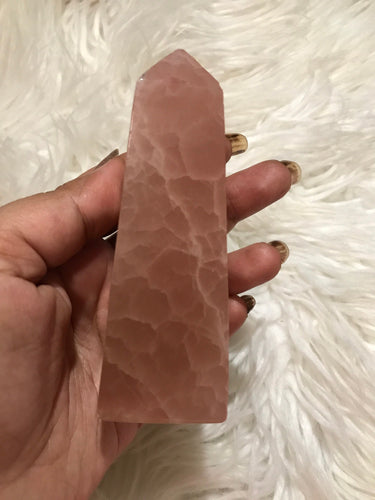 One Rose Calcite Tower 9