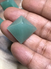 One (1) 20mm Green Aventurine Pyramid