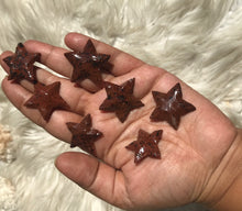 One Mahagony Obsidian Star