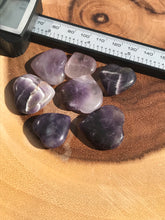 One Amethyst Heart 25-27mm
