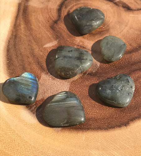 One labradorite Heart 25-27mm