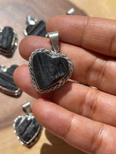 One Black tourmaline heart silver plated pendant Lot 1
