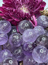 One 25mm -30mm amethyst Sphere