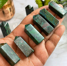 One Chrysocolla Mini Point