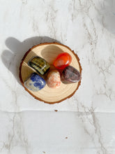 crystals for love and confidence