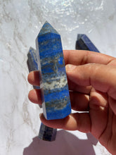 One Blue Lapis Lazuli Point
