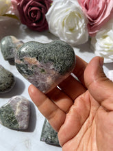 Purple Anhydride Heart With Epidote - One