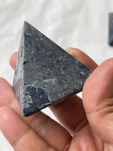 One covellite Pyramid 6