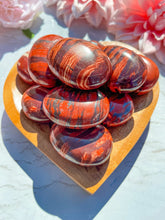 One Snake Skin Jasper Palmstone