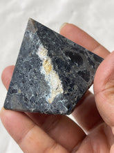 One covellite Pyramid 6
