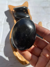 One Black tourmaline Palmstone
