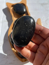 One Black tourmaline Palmstone